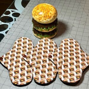 Teen size cloth menstrual pads extra heavy absorption. Cloth period pads New